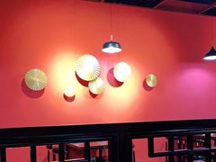 -虾弄弄海派小龙虾·牛羊蝎子火锅