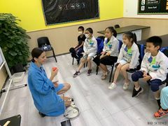 -神奇科学家STEAM科学实验科创赛事机器人编程逻辑思维MadScience(长宁来福士校区)