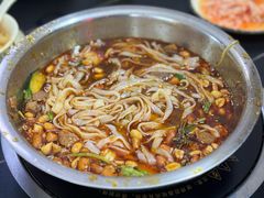 -周良天山牛杂城(天山路总店)