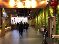 -宝燕海货工场(长江国际店)