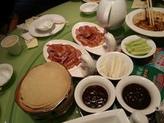 -翡冷翠创意中国菜(千峰南路店)