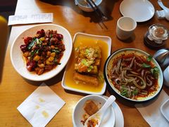 -隔壁老王·家常云南菜(花巷店)