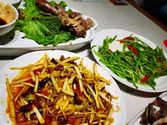 -杨氏青龙虾·羊蝎子(金盛路总店)