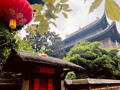 -龙华寺