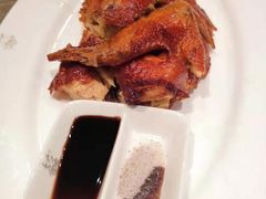特色脆皮龙岗鸡-苏浙汇(古北店)