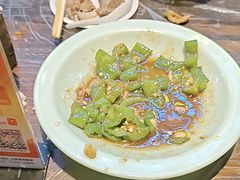 -老街烧烤大排档·地道湖北菜·龙虾馆(汉口火车站店)