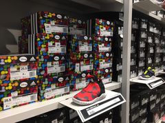 -阿迪达斯(八方汇精品优惠店)