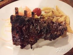 -Pundi Pundi Restaurant
