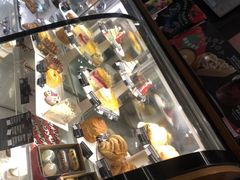 零售区-星巴克(大连金州安盛店)
