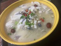 -溢心园香河肉饼总店