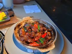 -穹六人间 people 6(岳阳路店)