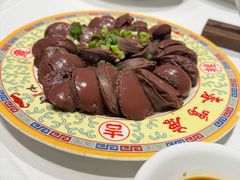 -鹿鸣春饭店(总店)