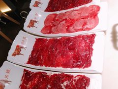 -左庭右院鲜牛肉火锅(浦江欢乐颂店)