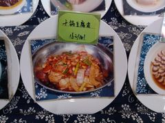 -侬佳蒸菜馆(听潮店)