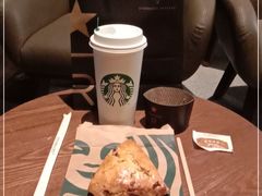 -星巴克臻选(南京艾尚天地店)