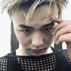 -魅·Hair设计烫染接发店