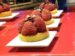 -咖啡苑自助餐厅·中国大饭店
