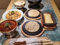 -哈啾嗨·蒙文化主题餐厅(京汉新城店)