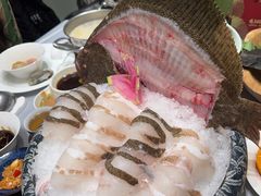 -红鼎豆捞·非遗鲍皇汤火锅(宝丰路店)