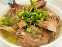 -犇逸·乐山跷脚牛肉·四川现炒(览海店)