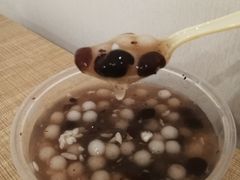 -芳婆糕团店(王府大街店)