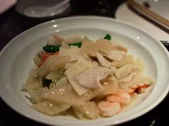 -闫府私房菜·老字号(恒隆店)