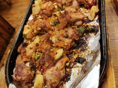 -老东镇啤酒屋海鲜加工·蒸汽海鲜·海鲜烧烤(台东店)