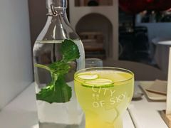 -春树下·树屋花房西餐厅(罍街AS1980店)