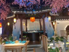 -荷塘秋月·本帮江浙菜(国权路店)