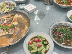 -胖鱼头·南京菜·河景餐厅(夫子庙店)