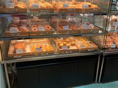 面包甜点陈列柜-可颂坊(凉城店)