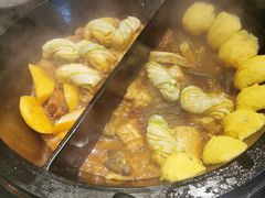 -鱼窝棚柴火铁锅炖(富山屯店)