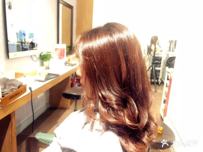 京世沙龙(福海店)造型图片 - 第1张