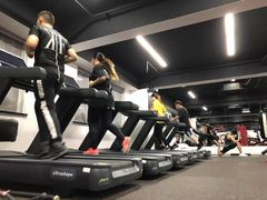 -坚果健身24小时工作室(定西路店)