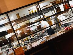 面包甜点陈列柜-BONAZZA 意大利餐厅
