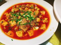 -兔行天下-鸿鹤鲜锅兔(中海国际店)