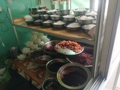 -灵山卢梅燕粉店