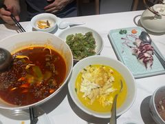-楚山晓·湖北菜(武汉光谷K11店)