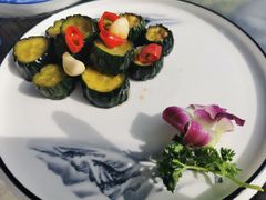 -七的湖·晚芳亭·阳澄湖农家菜·大闸蟹(莲花岛店)