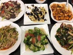 -芳芳餐厅(白沙路店)