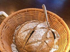 -卡普里披萨·牛扒·下午茶