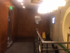 -国人川菜(李家村建东街店)
