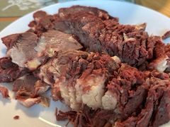-闫家驴肉老店(华电一校店)