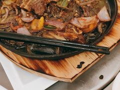 石锅牛仔骨-锦粤宫·精致粤菜(深圳北站店)