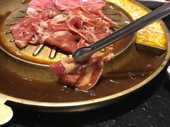 -猪啊牛呀羊啊铜盘烤肉(正大广场店)
