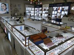 -三叶眼镜城·好视力眼镜店