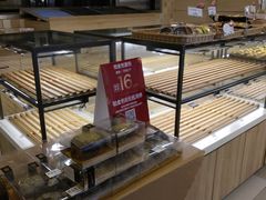 面包甜点陈列柜-85度C(上海广元店)