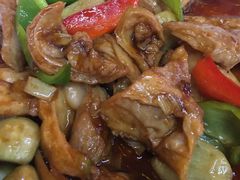 -鑫渔港海鲜本地菜·山海关浑锅(东戴河店)