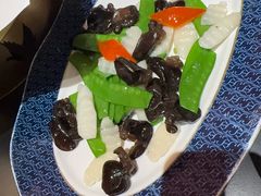 -鸽子侯·家宴·平价海鲜(绿地店)