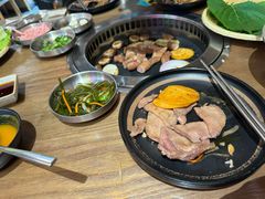 -香猪坊韩国烤肉专属门店(魏公村店)